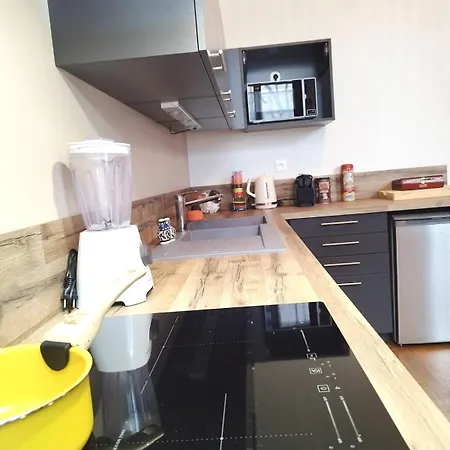 Welcome To Hapi'n B In The Heart Of Beauvais! Ferienhaus Beauvais